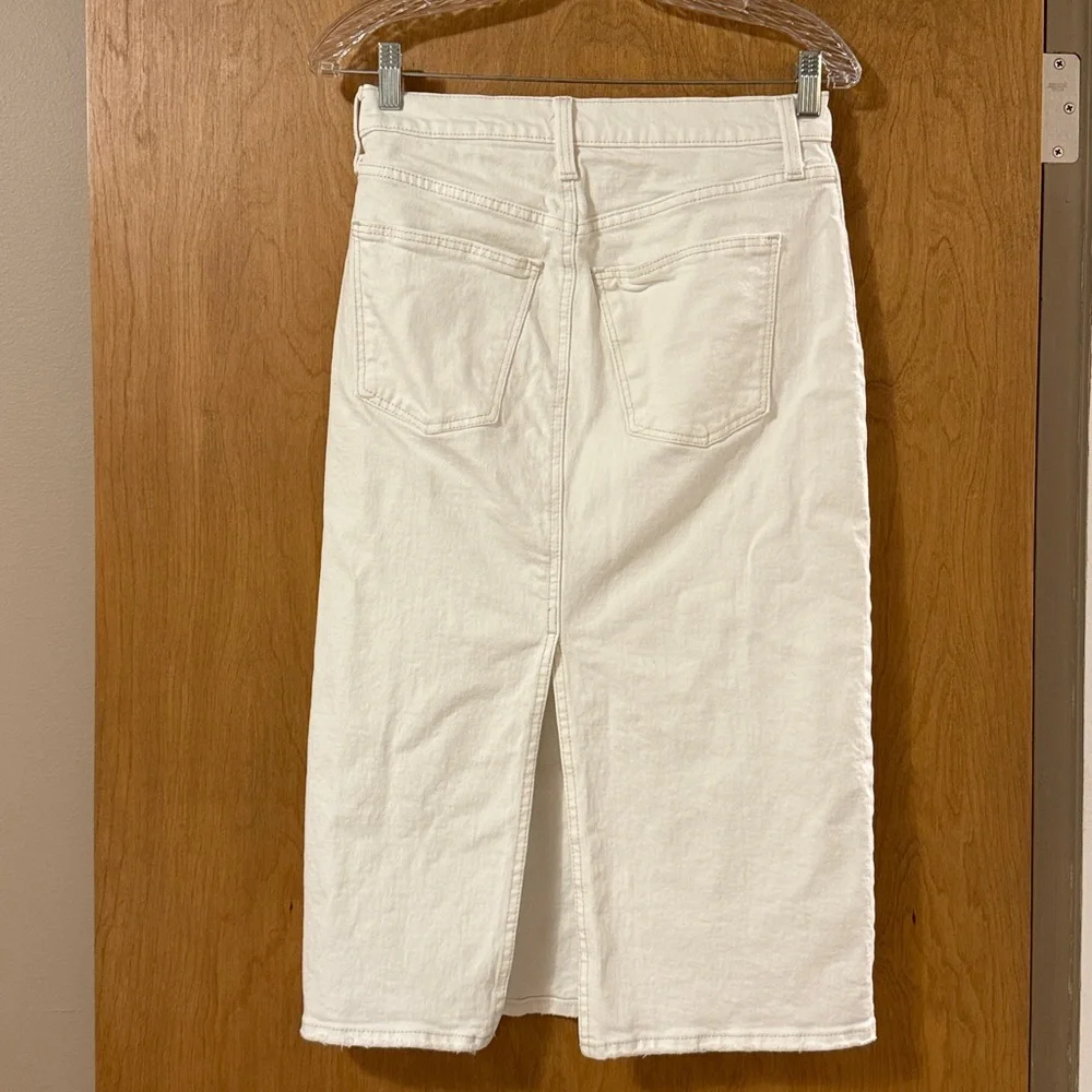 Universal Thread Women Skirt White Cotton Blend Straight Pencil Knee Length - Picture 2 of 6